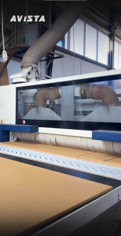 Станки – пилят, сотрудники – чилят!